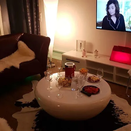 Das Uni-penthouse شقة *